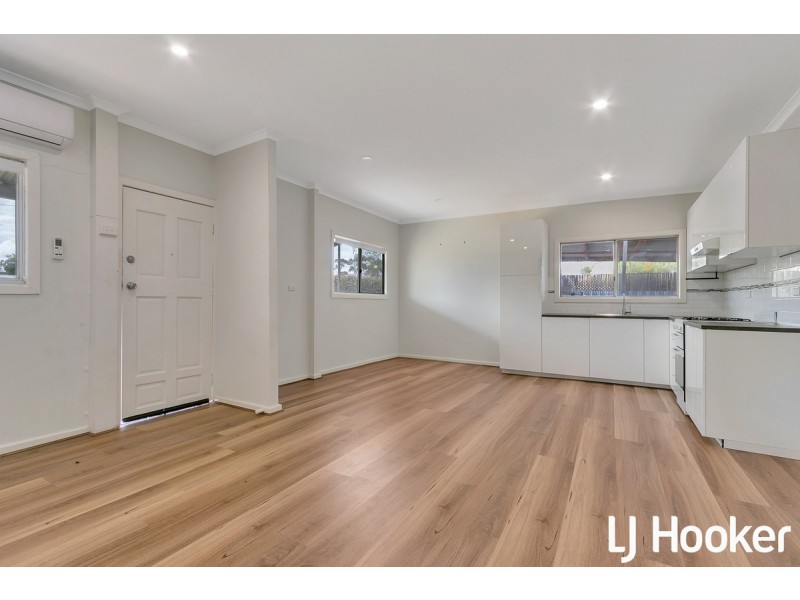 1 Fifth Street, Owen SA 5460