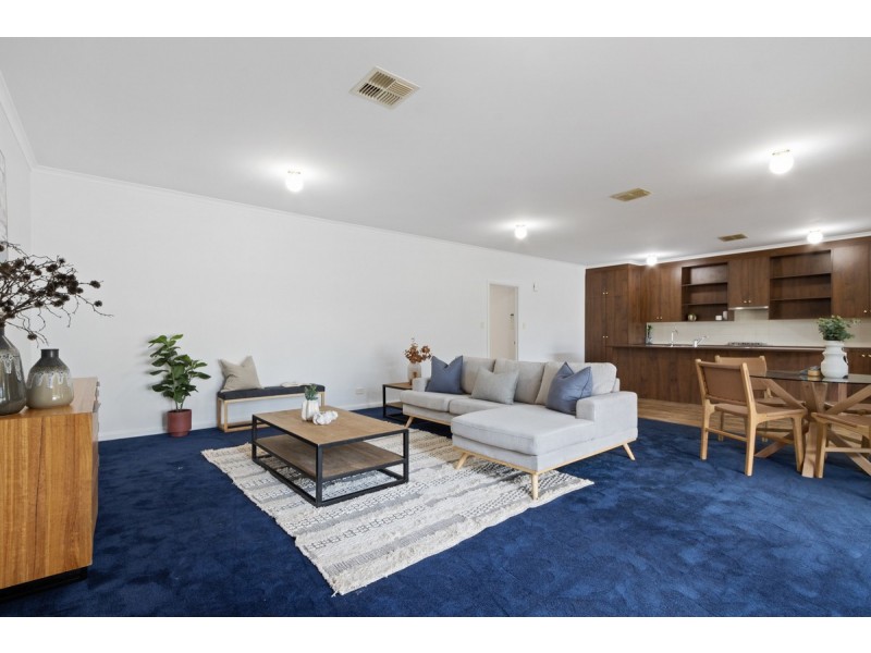 6 River Drive, Gawler East SA 5118