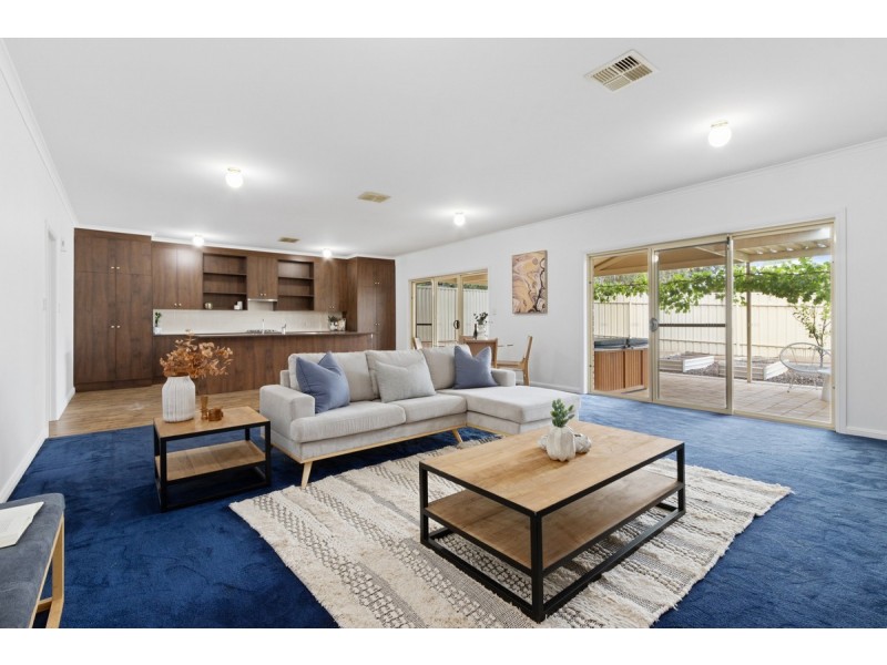 6 River Drive, Gawler East SA 5118