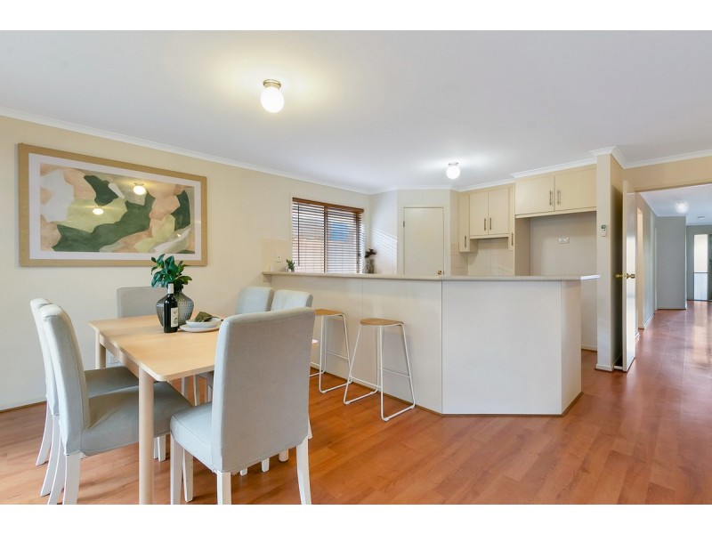 10 Tasos Drive, Munno Para West SA 5115