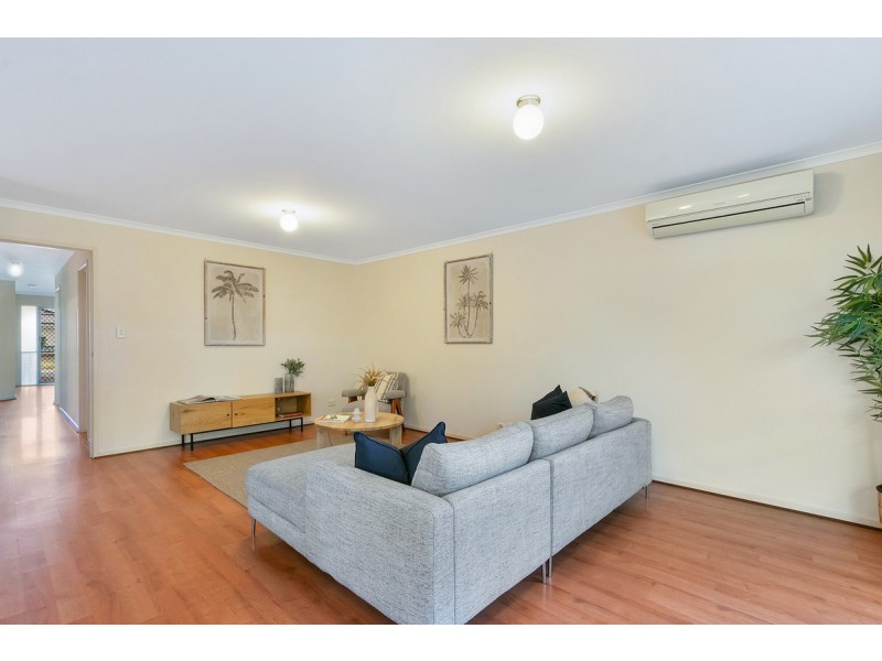 10 Tasos Drive, Munno Para West SA 5115