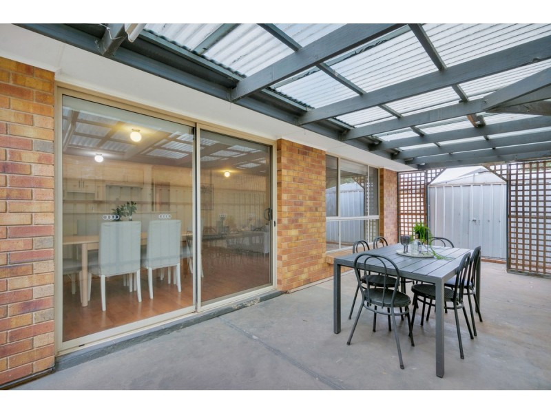 10 Tasos Drive, Munno Para West SA 5115