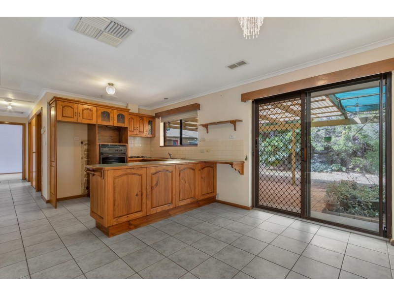 17 Woodall Court, Willaston SA 5118