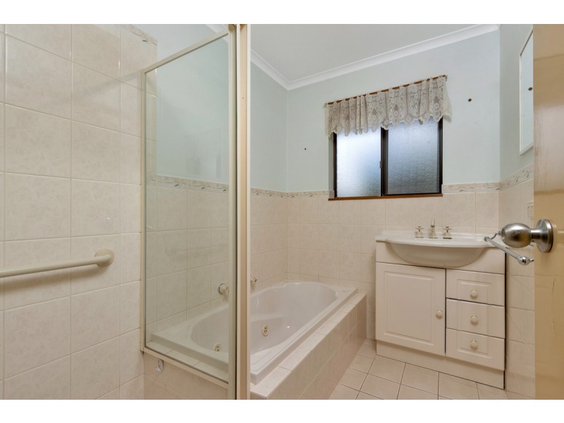 17 Woodall Court, Willaston SA 5118