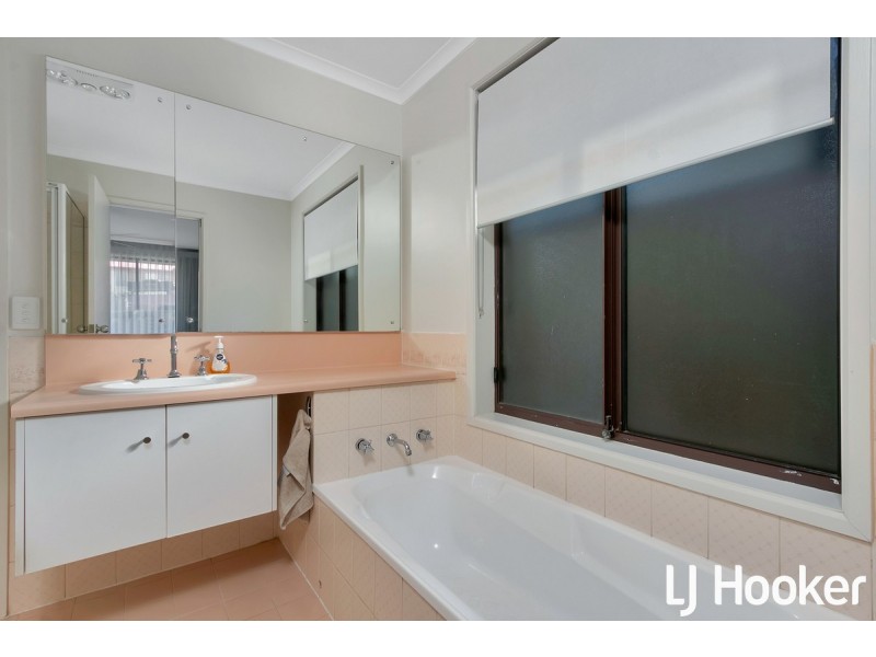 27 Norway Avenue, Hillbank SA 5112