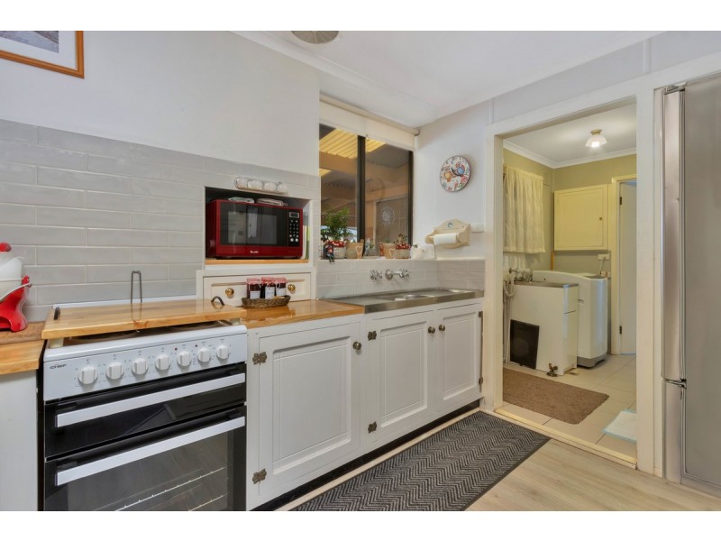 7 Sixth Street, Morgan SA 5320