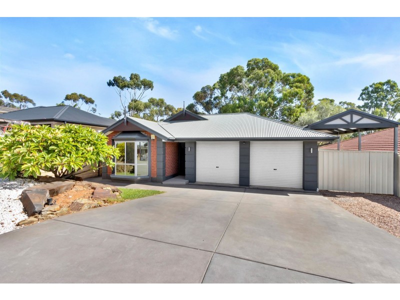 22 Thompson Circuit, Evanston Park SA 5116
