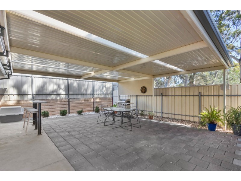 22 Thompson Circuit, Evanston Park SA 5116