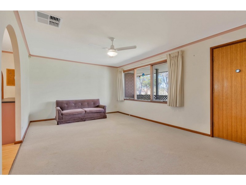 2 Winulta Court, Munno Para SA 5115