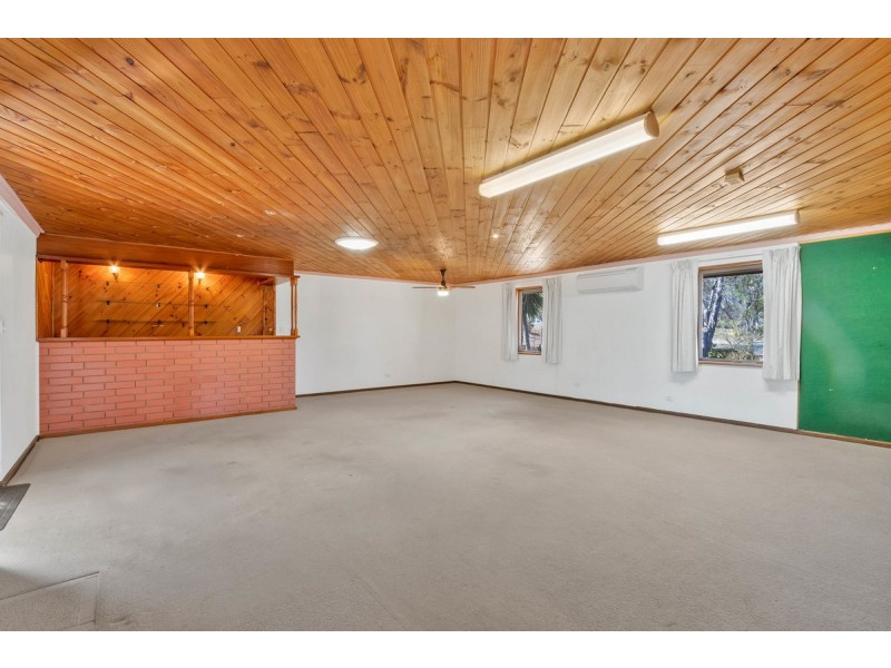 2 Winulta Court, Munno Para SA 5115