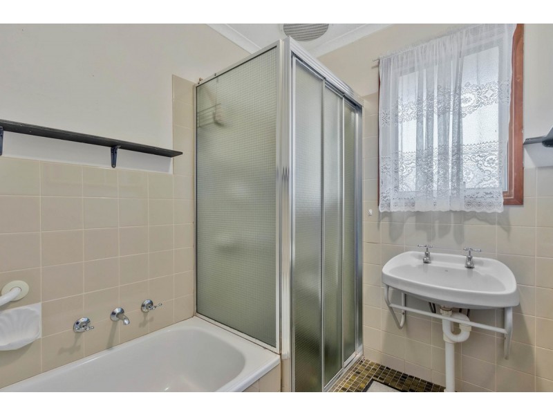 2 Winulta Court, Munno Para SA 5115