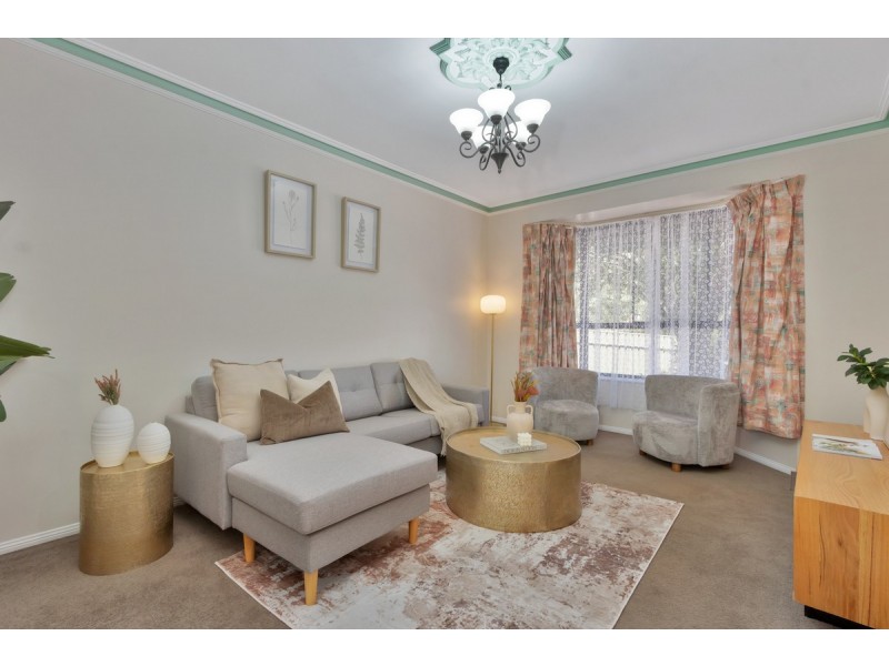 5 Crace Court, Evanston Park SA 5116