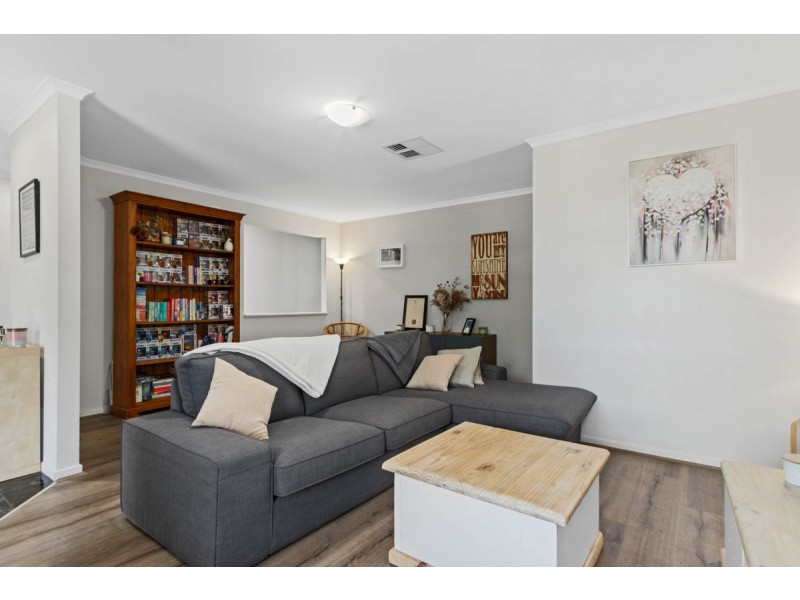 39 Gleeson Grove, Evanston Park SA 5116