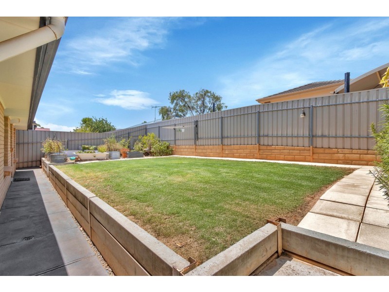 39 Gleeson Grove, Evanston Park SA 5116