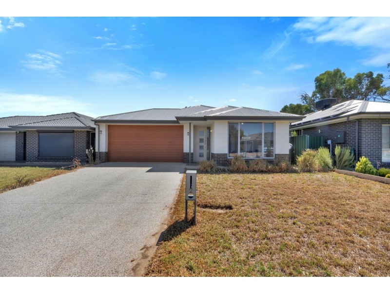 2 Braeview Circuit, Evanston SA 5116