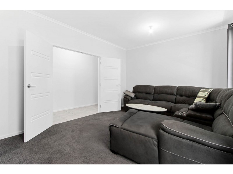 2 Braeview Circuit, Evanston SA 5116