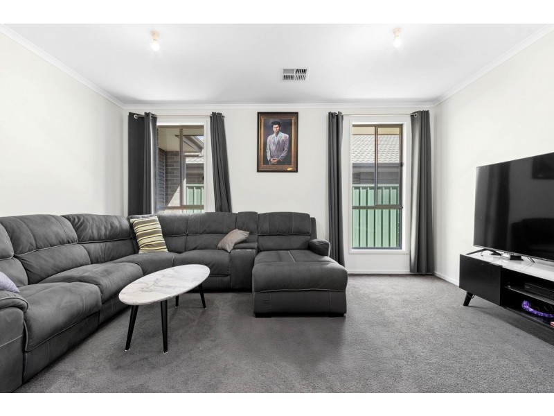 2 Braeview Circuit, Evanston SA 5116