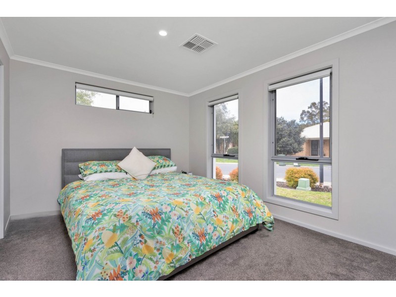 29 Dyson Street, Evanston SA 5116