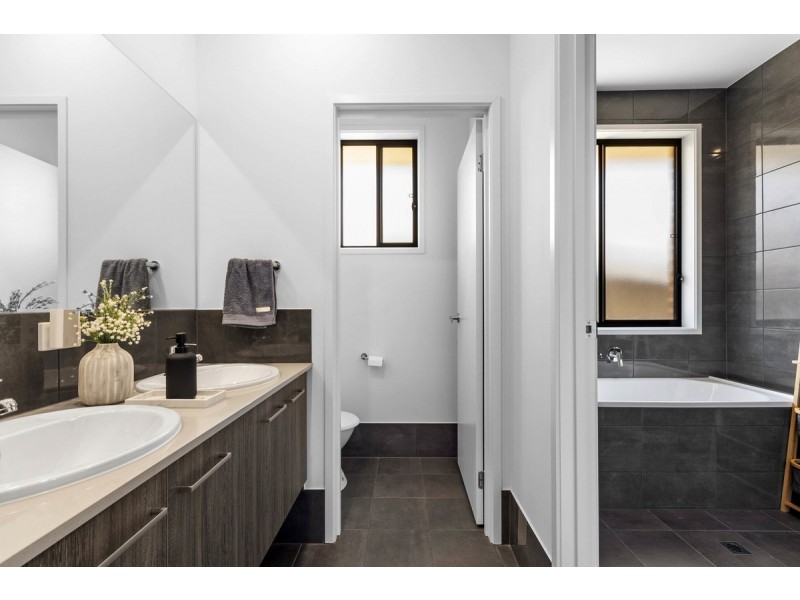 14 Giovanni Drive, Angle Vale SA 5117