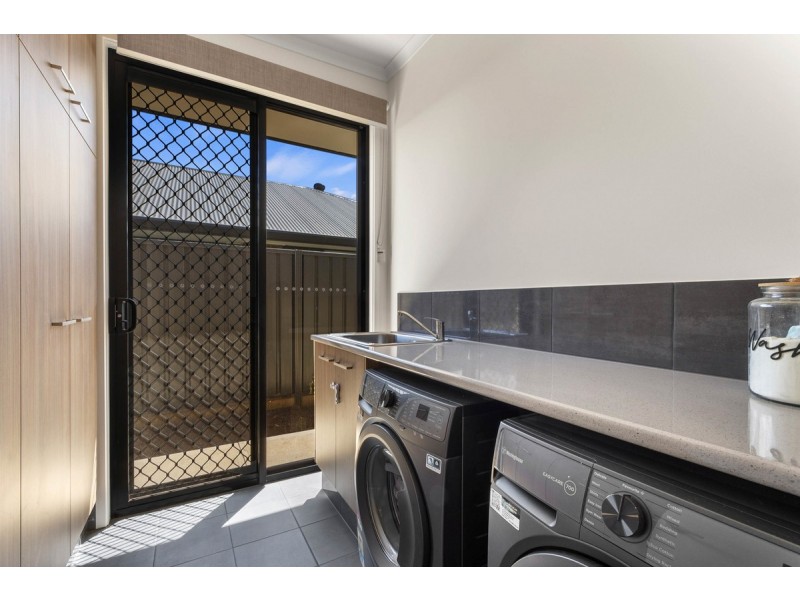 14 Giovanni Drive, Angle Vale SA 5117