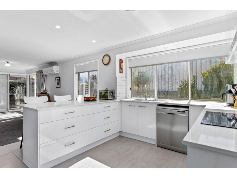 94 Lyndoch Road, Gawler East SA 5118