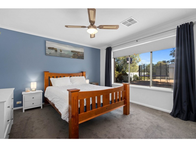 94 Lyndoch Road, Gawler East SA 5118