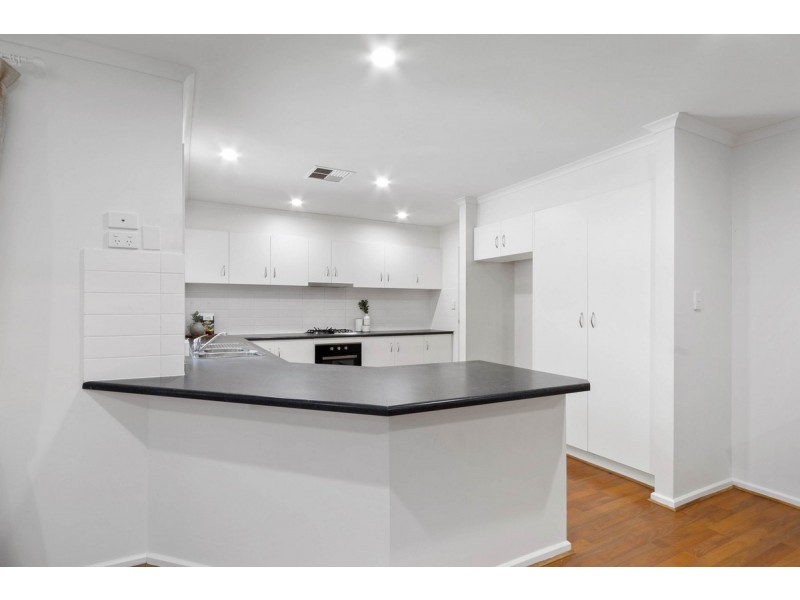 6 Challen Court, Evanston Park SA 5116