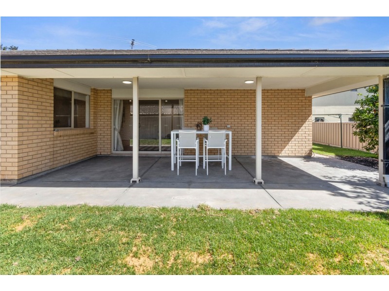 6 Challen Court, Evanston Park SA 5116