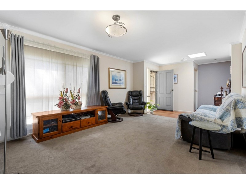 3 Cox Court, Evanston SA 5116