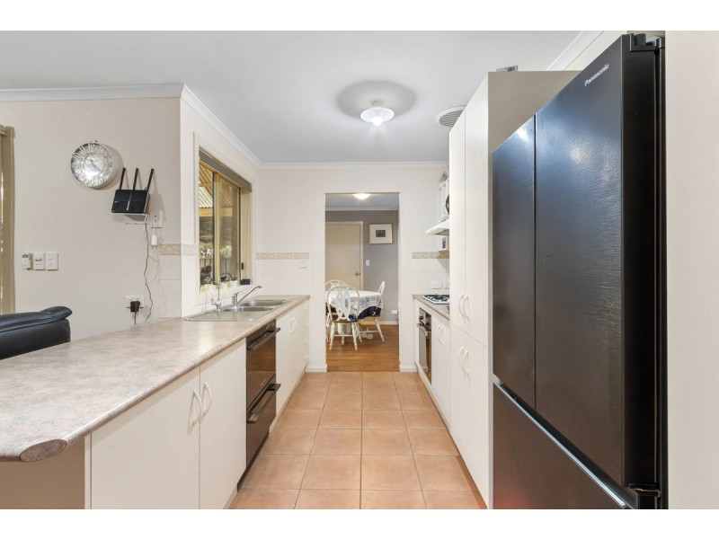 3 Cox Court, Evanston SA 5116