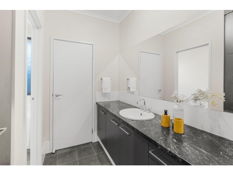 14 Apple Close, Virginia SA 5120