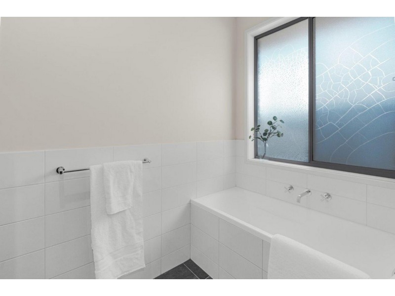 14 Apple Close, Virginia SA 5120