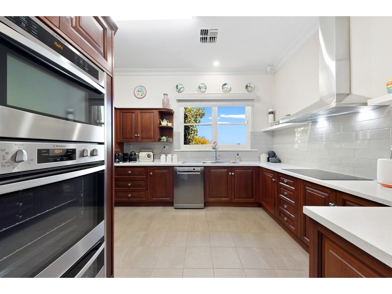 30 Jane Street, Willaston SA 5118