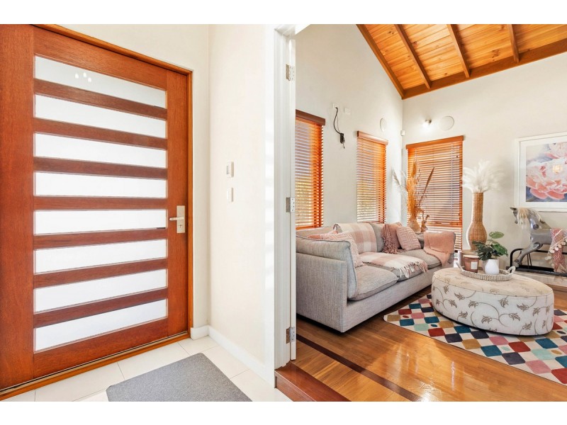 7 Thompson Circuit, Evanston Park SA 5116