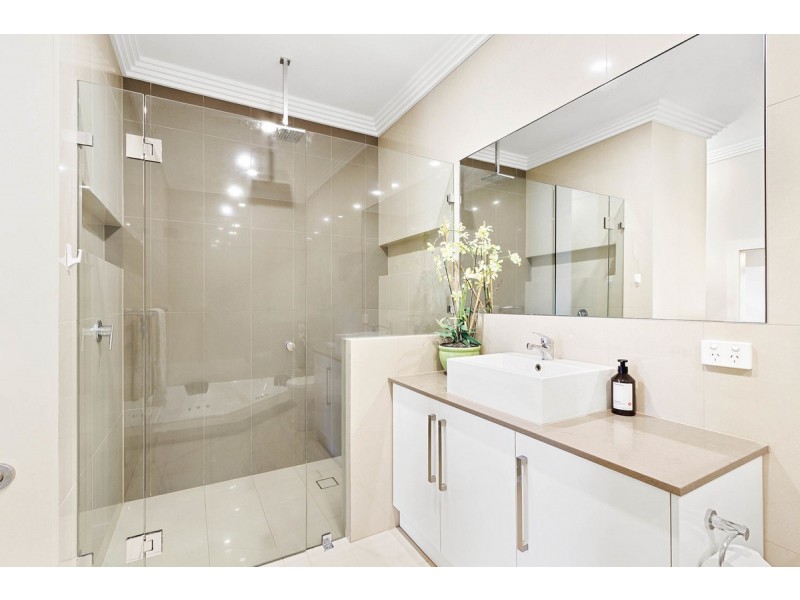 7 Thompson Circuit, Evanston Park SA 5116