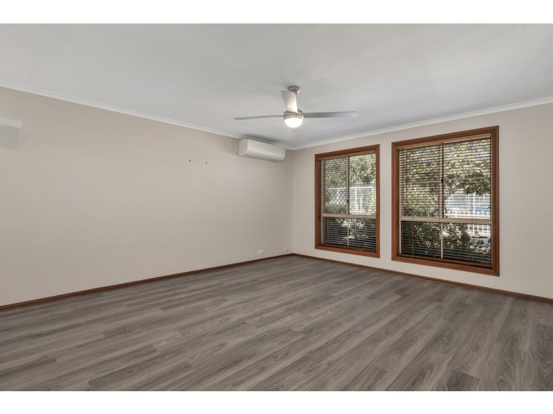 3/4 Elizabeth Street, Evanston SA 5116