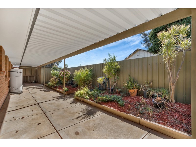 3/4 Elizabeth Street, Evanston SA 5116