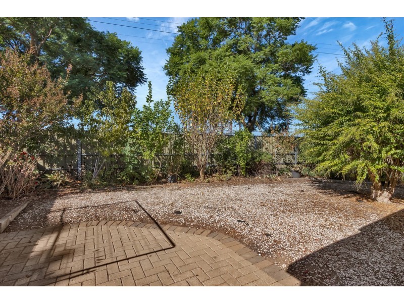 3/4 Elizabeth Street, Evanston SA 5116