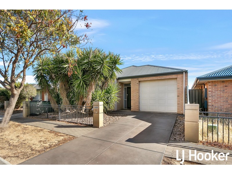 11 Kerang Street, Andrews Farm SA 5114