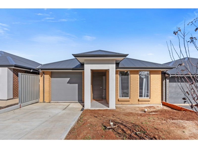 32 Gatley Circuit, Evanston South SA 5116