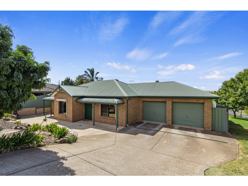 2 Osprey Parade, Hewett SA 5118