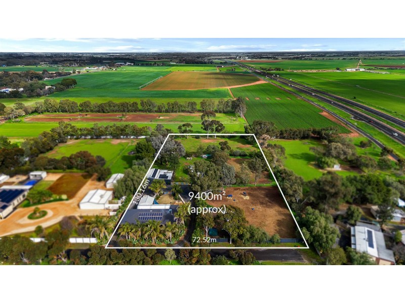 35 Hart Road, Buchfelde SA 5118
