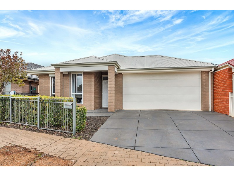 31 Admiral Parade, Munno Para SA 5115