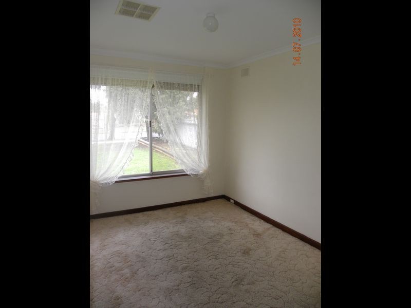 18 Popham Ave, Gawler East SA 5118