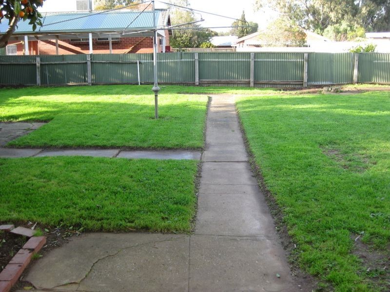 8 Lynch Avenue, Gawler South SA 5118