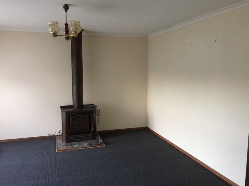16 Commodore Pararde, Andrews Farm SA 5114
