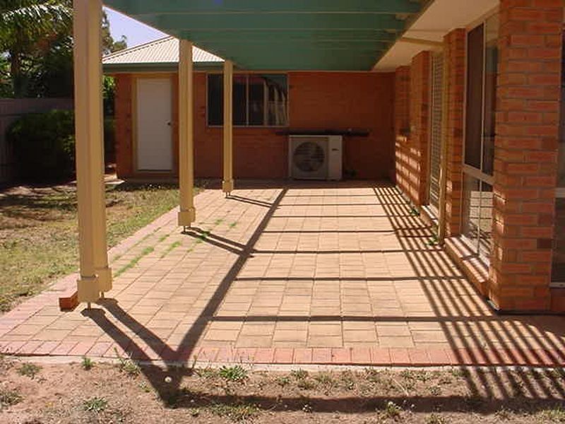1 Greening Drive, Evanston Park SA 5116