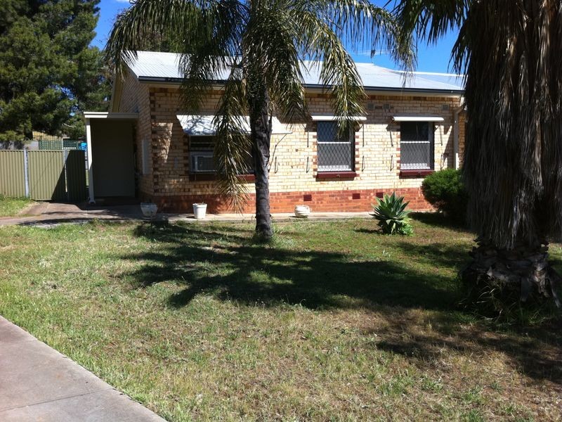 18 Northampton Crescent, Elizabeth East SA 5112