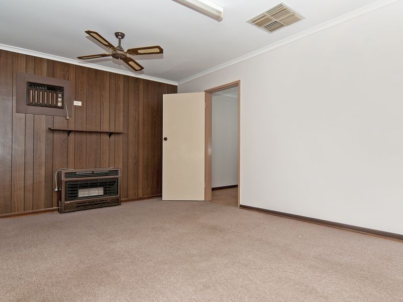 3 Edward Crescent, Evanston Park SA 5116