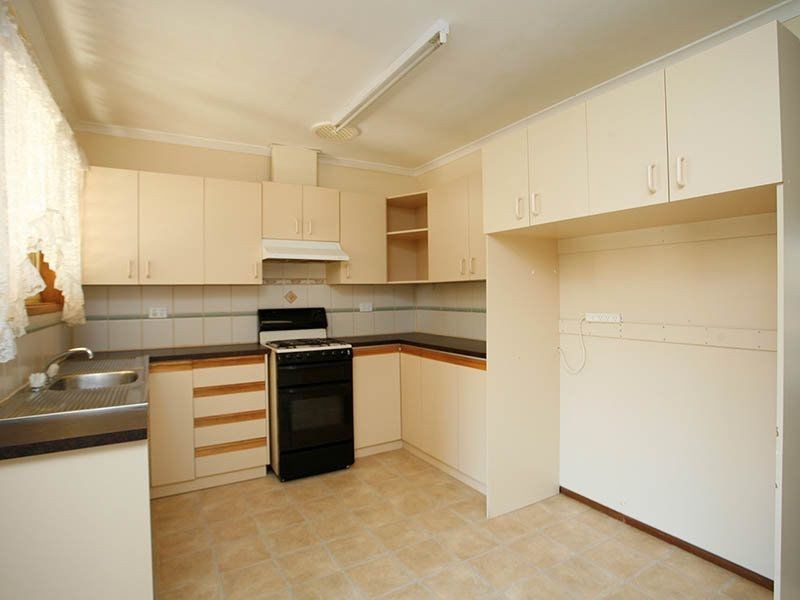 36 Causby Crescent, Willaston SA 5118